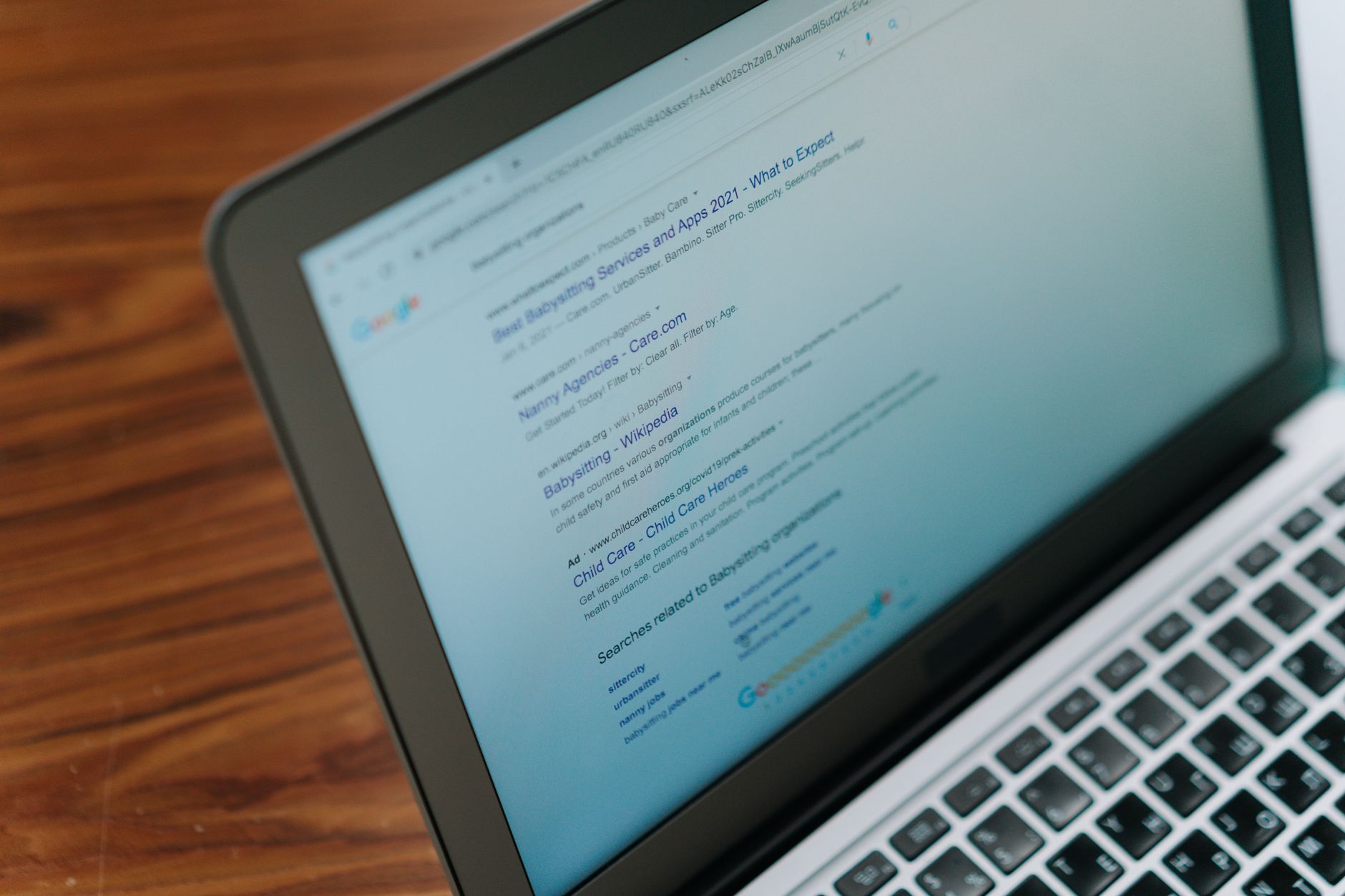 A search engine open on a laptop screen